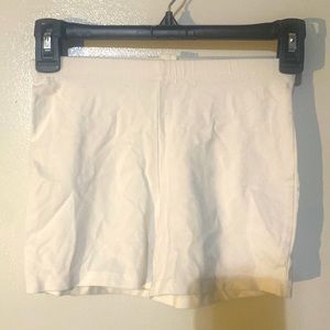 Sz 10 white bike shorts